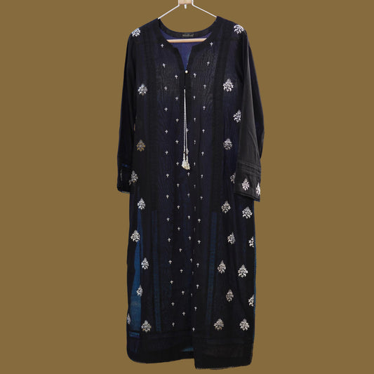 STELLA: Black Lawn & Karandi, Lightweight, Breathable Fabric with a Slightly Textured Finish